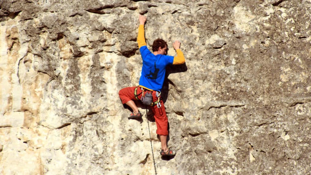sport-climber-ascending-wall